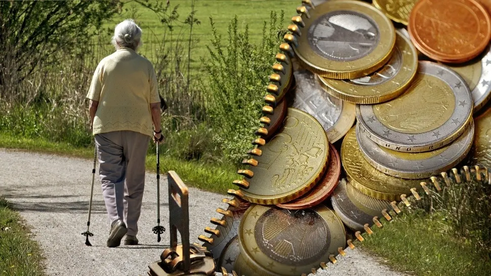 Pensionarii din România, tot mai departe de un trai decent: pensia medie nu acoperă nici necesarul de bază
