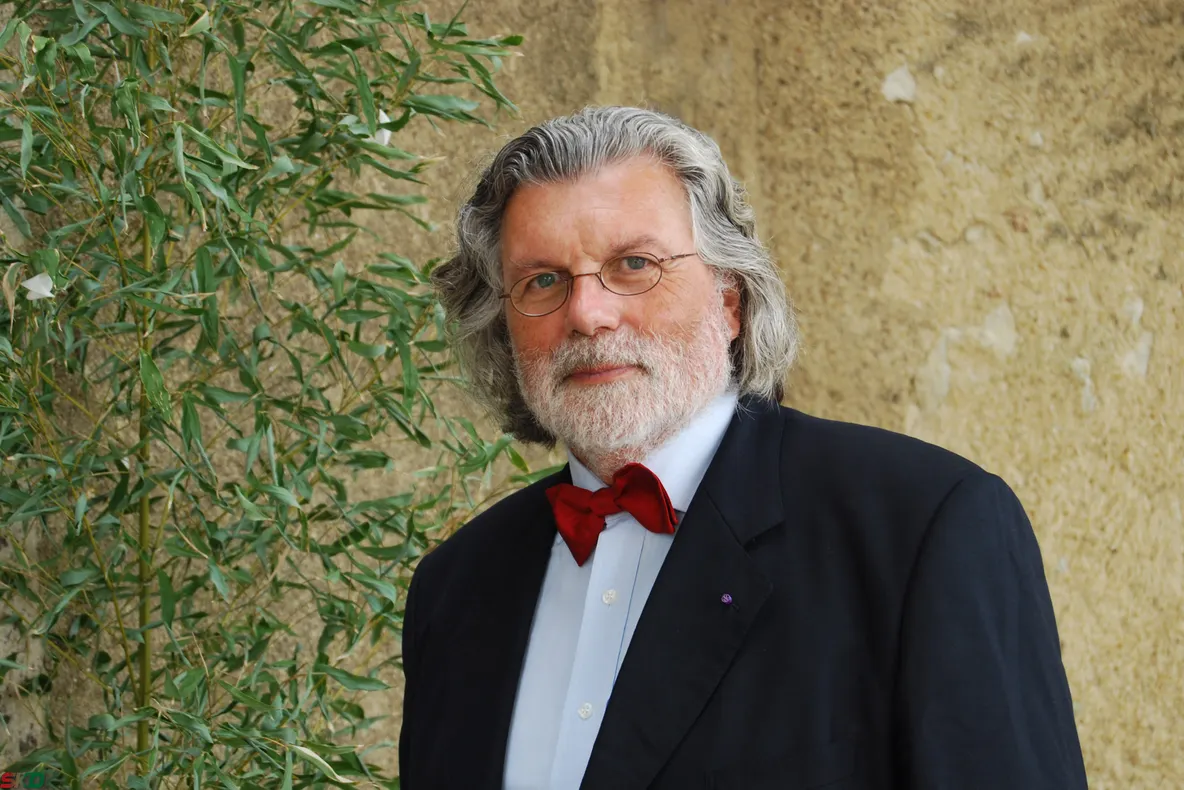 Poetul francez Jean Poncet vine la Alba Iulia