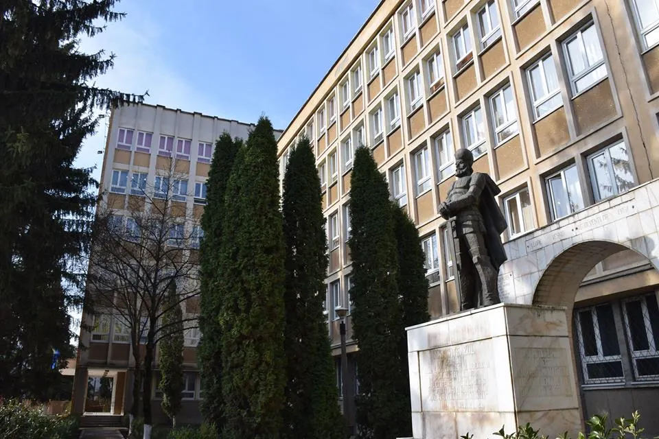 Unitate în diversitate prin folclor, obiceiuri, tradiţii