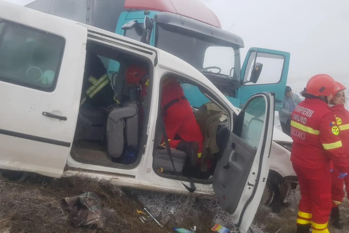 FOTO: Accident rutier între Alba Iulia și Sântimbru