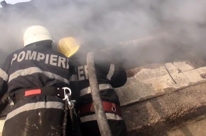 Incendiu la o hală în Blaj