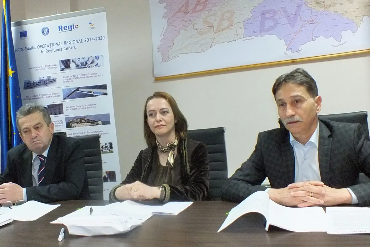 Investiții REGIO în mediul universitar albaiulian : DOUĂ CORPURI DE CLĂDIRE ALE UNIVERSITĂȚII ”1 DECEMBRIE 1918” DIN ALBA IULIA SE MODERNIZEAZĂ CU FONDURI EUROPENE