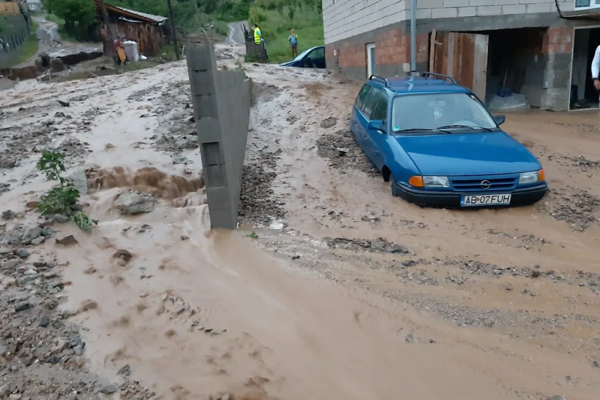 VIDEO: Bilanțul inundațiilor din județul Alba