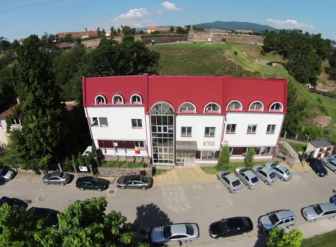 ADR CENTRU - Spaţii noi, moderne, pentru Start-up-uri în Făgăraş realizate prin fonduri REGIO