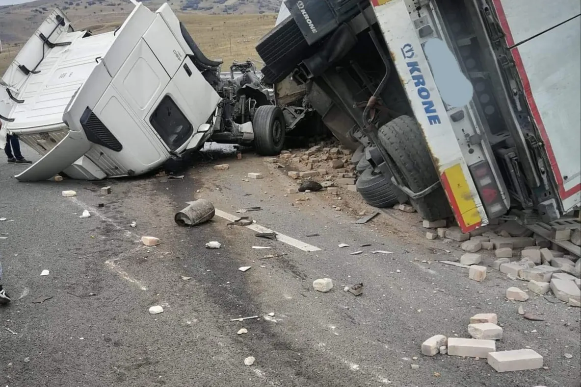 Accident grav pe autostrada A10 Turda-Aiud
