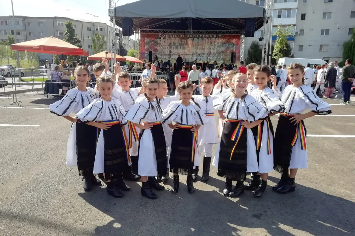 Noi premii pentru cursanții din cadrul Școlii de Arte și Meșteșuguri