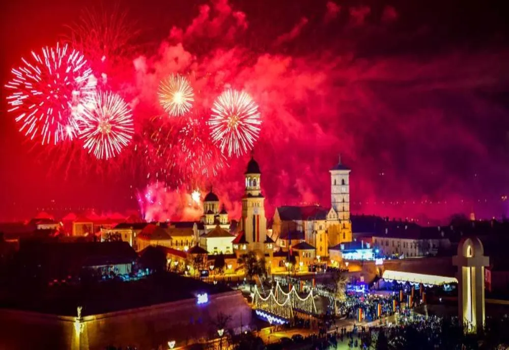 Alba Iulia 1 Decembrie 2019 : Spectacol piro-muzical "La mulți ani, România!"