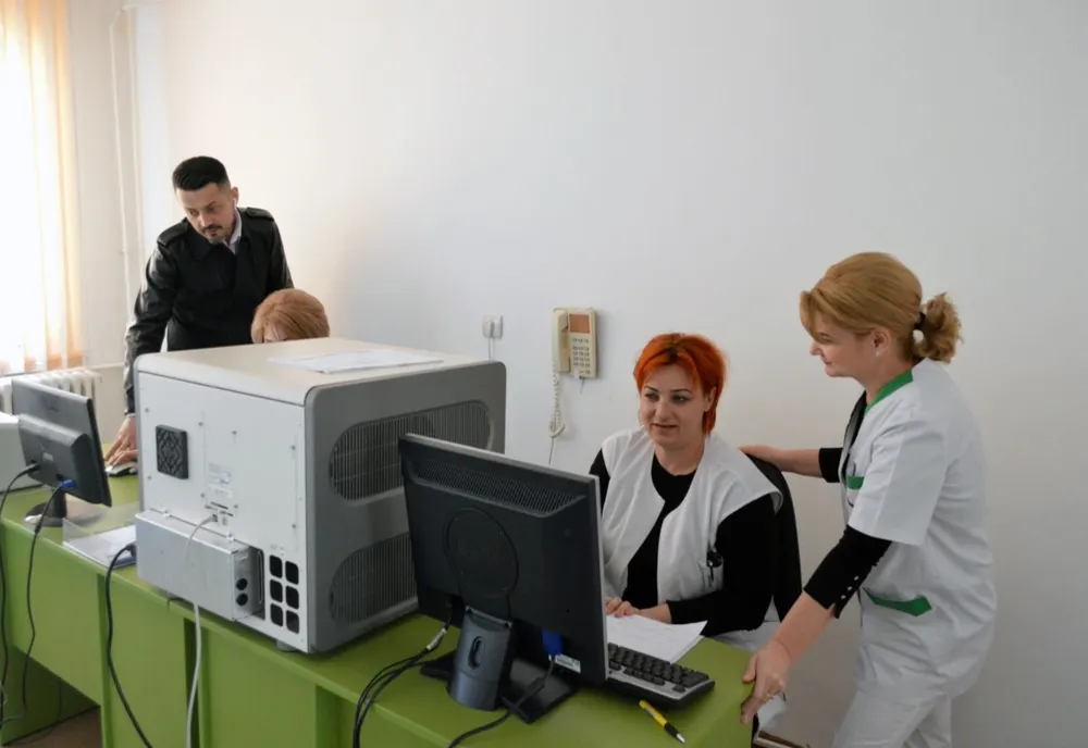 Peste 600 de teste făcute în județul Alba, în laboratoarele DSP