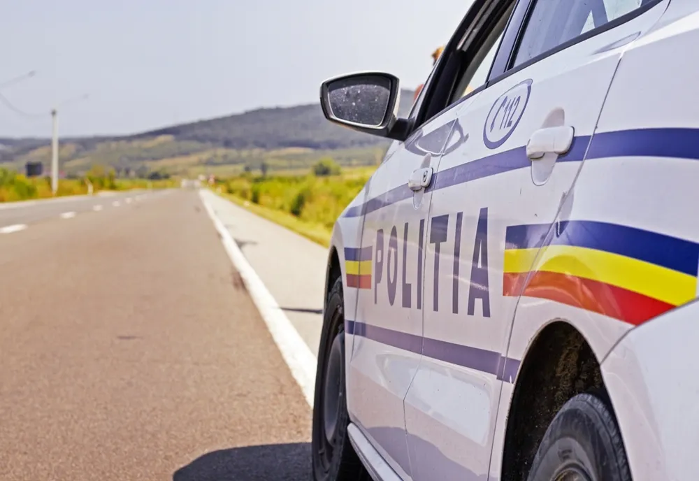 A acroșat o fetiță și și-a continuat liniștit drumul