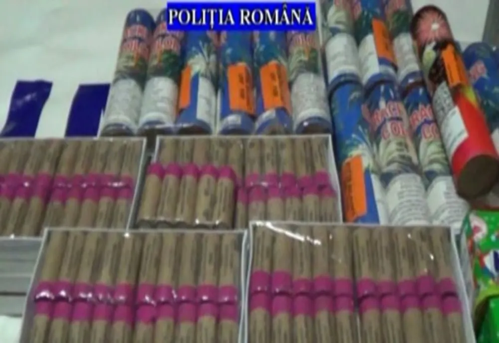 Articole pirotehnice, comercializate fără autorizație, confiscate de la o societate comercială din Zlatna