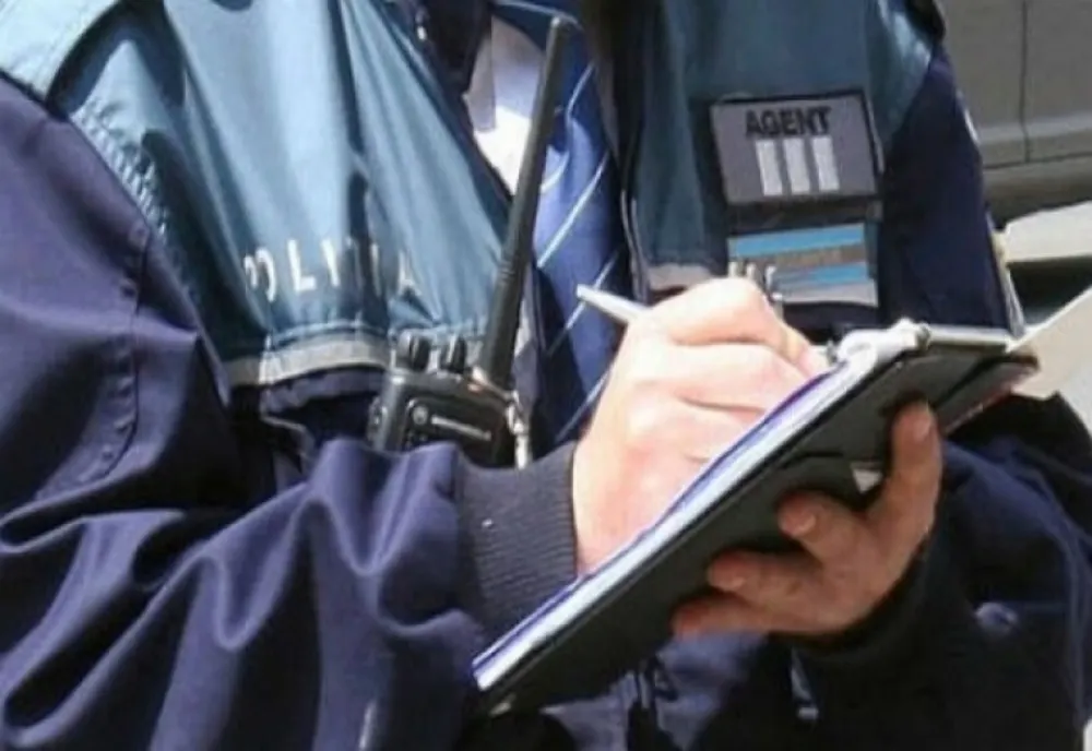 Un minor s-a ales cu dosar penal. De ce nu l-au iertat oamenii legii
