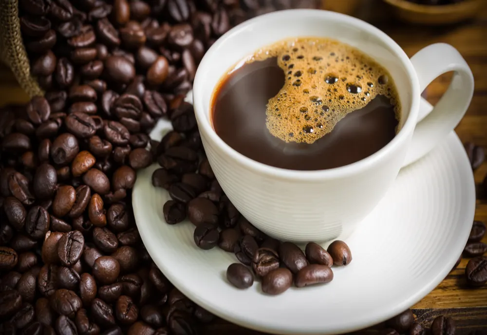 Ce se întâmplă dacă bei trei căni de cafea pe zi