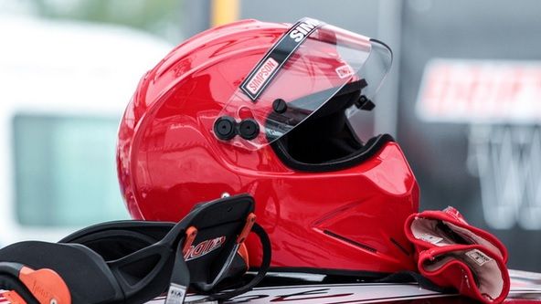 Incident grav pe circuitul Nürburgring: un pilot a murit, alți șase au fost răniți