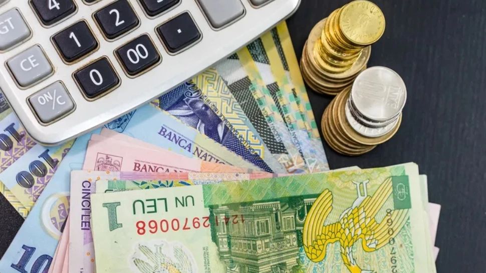 Veste proastă pentru 2 milioane de români. Creșterea salariului minim de la 1 iulie înseamnă doar 4 lei în plus pe zi!