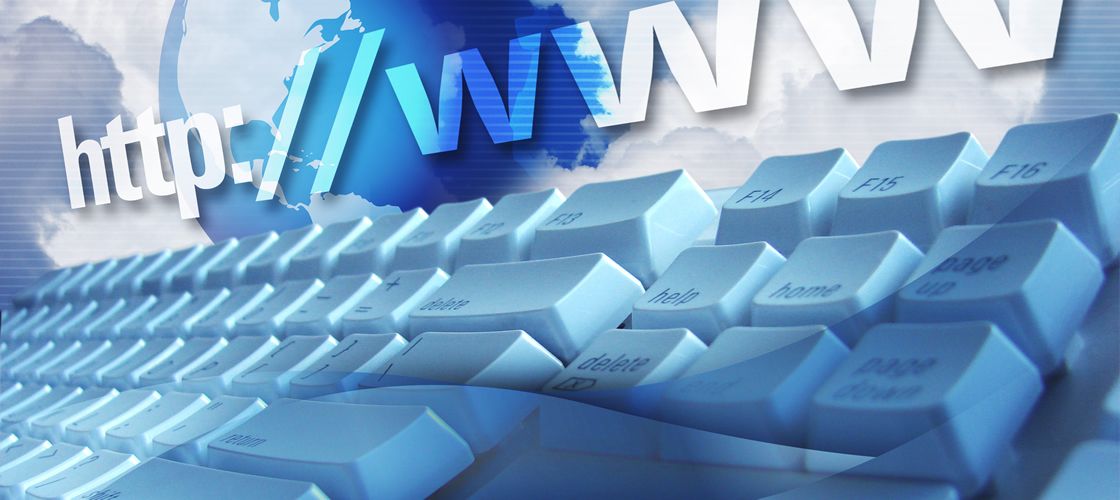 Percheziţii BCCO Alba Iulia la o grupare bănuită de fraudă informatică