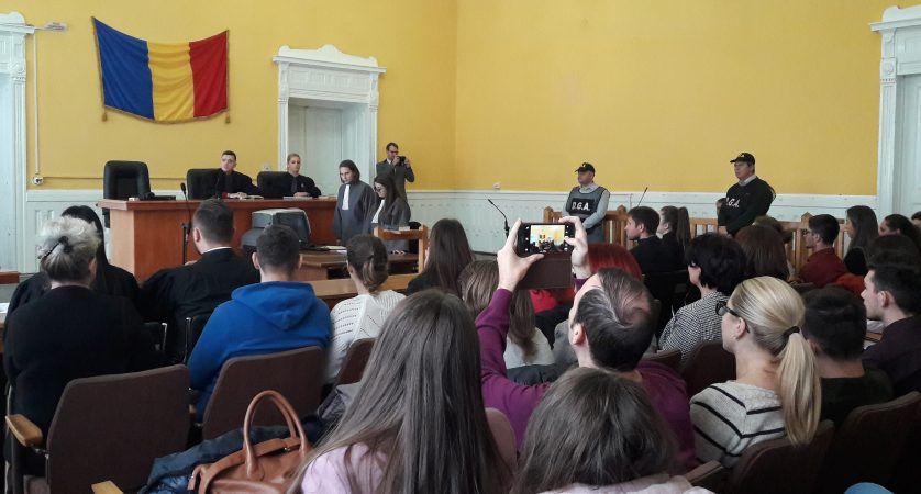 Educație anticorupție prin proiectul „Tinerii României la Centenarul Marii Uniri”