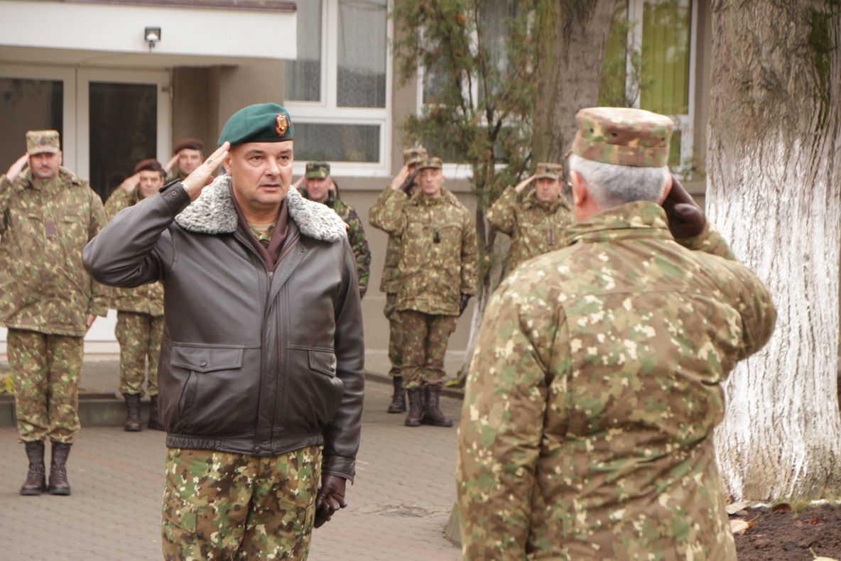 Defilare cu trupe, tehnica militară, avioane și elicoptere pe 1 decembrie. Vezi programul manifestărilor!