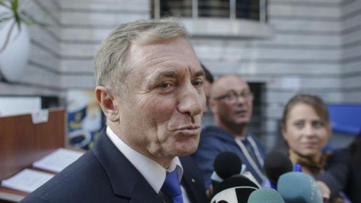 Procesul lui Augustin Lazăr a fost mutat la București