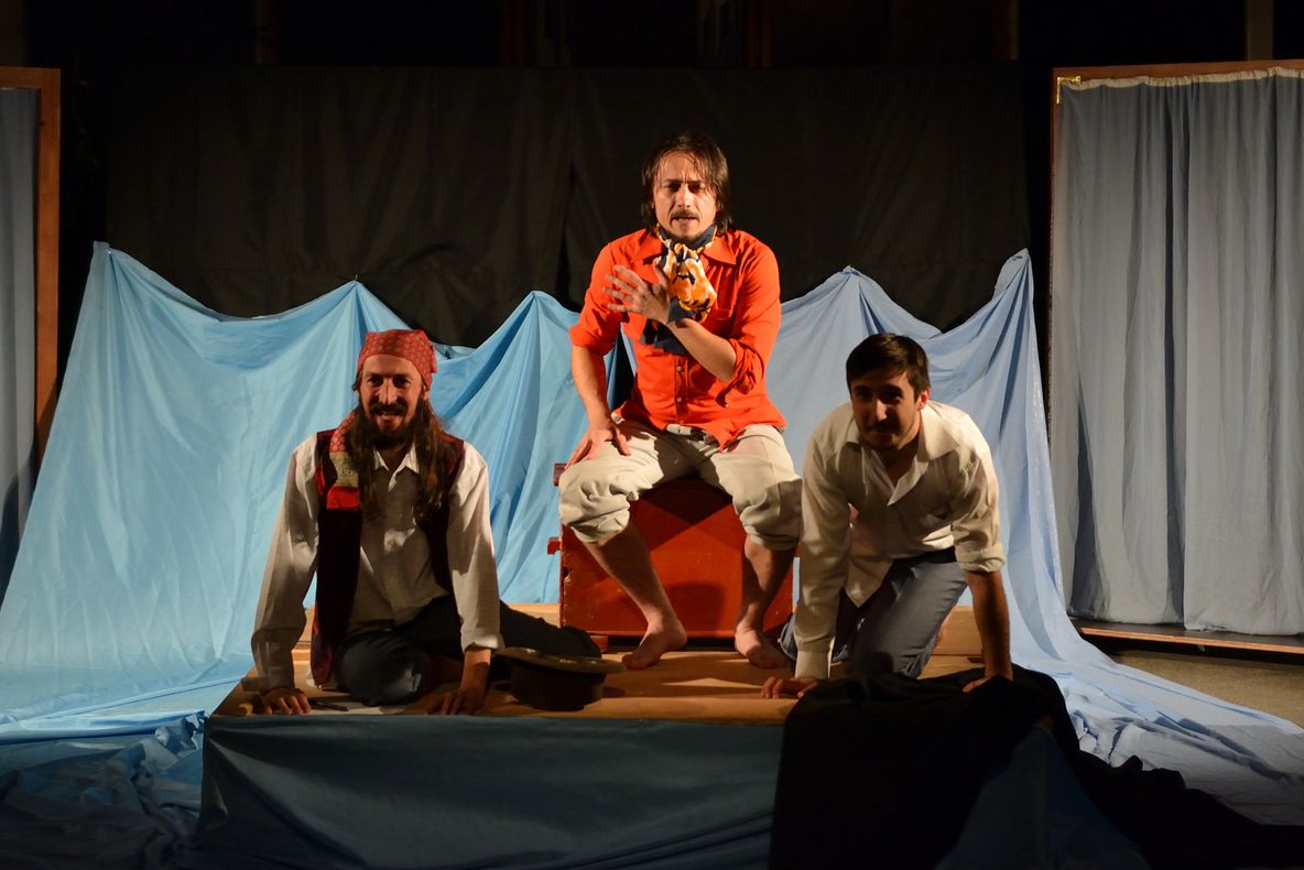 Stagiune Skepsis începe cu spectacolul ”În largul mării”