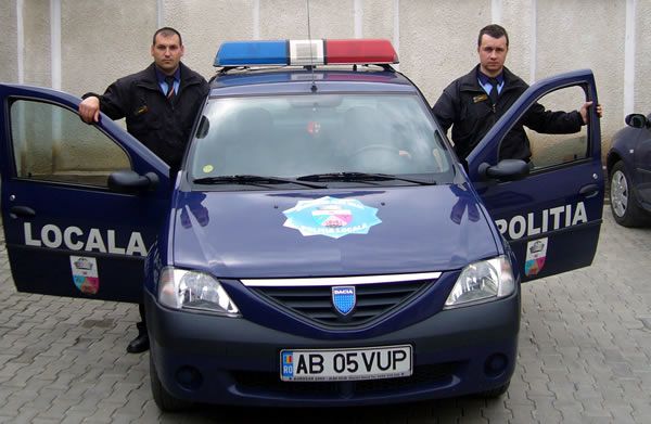 Bărbat prins în timp ce se masturba în Piața Toboșarului din Alba Iulia