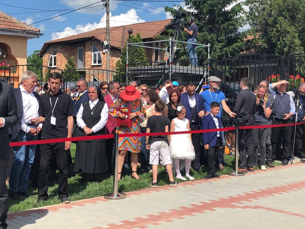 Ultimul eveniment al Suveranului Pontif la Blaj : Întâlnirea din cartierul Barbu Lăutaru, cu credincioșii rromi.