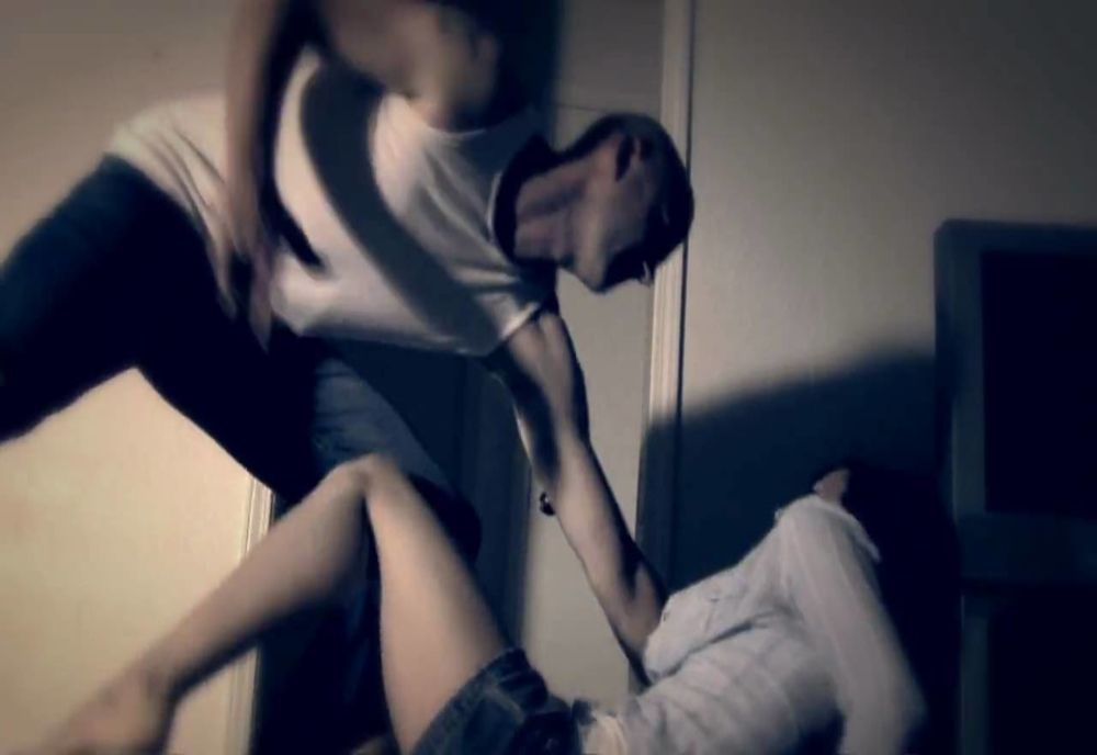 Un tânăr din Sălciua și-a bătut fosta iubită