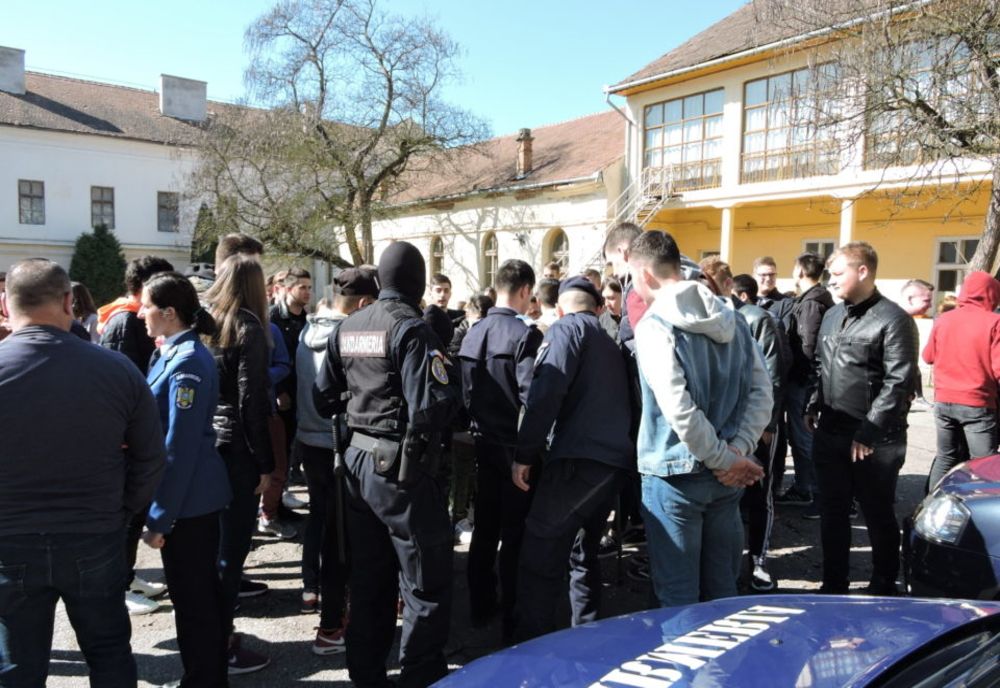 Jandarmii din Alba vor fi la datorie pe perioada manifestărilor dedicate Zilei Naționale a României