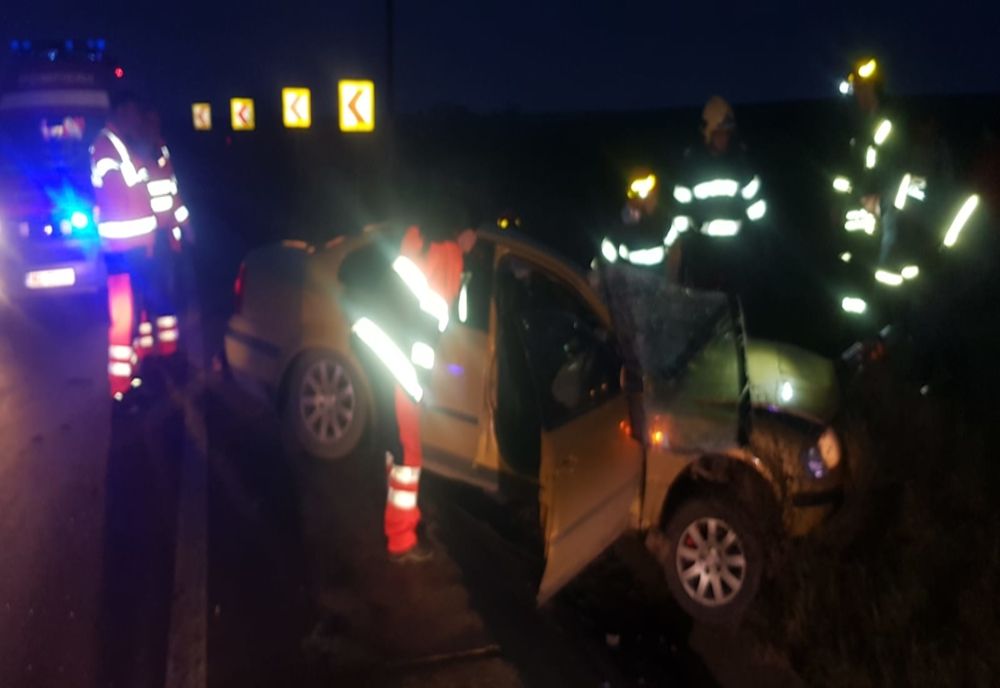 VIDEO | Grav accident rutier în judeţul Cluj! Doi oameni au murit după impactul dintre două maşini