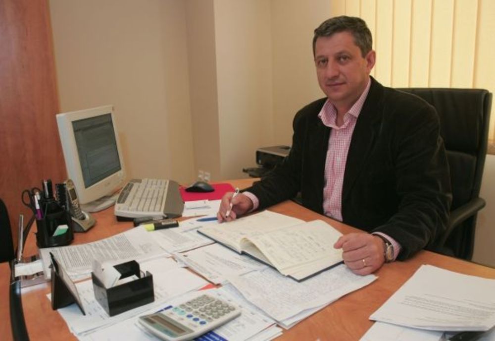 Deputat PSD de Alba : PNL oferă pe tavă rușilor resursele petroliere ale României.