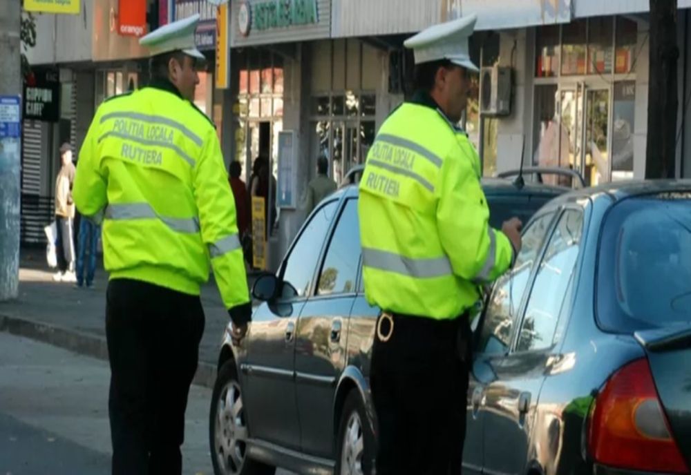 Bărbat reţinut de poliţiştii clujeni după ce a furat peste 100 de produse cosmetice