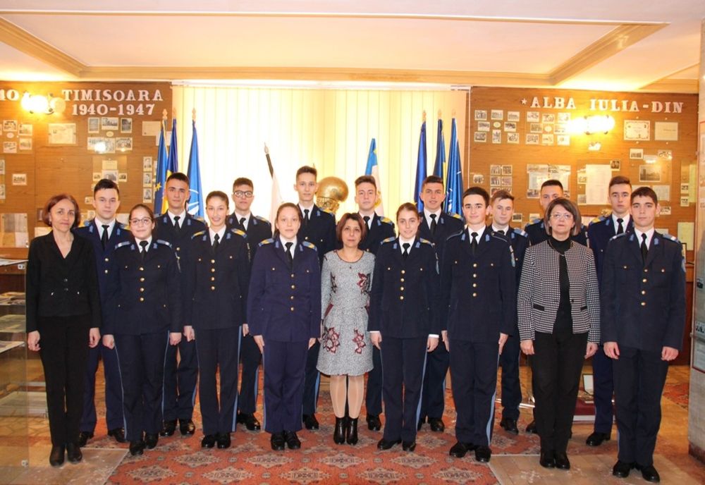 Elevii militari ai Colegiului  Național Militar „Mihai Viteazul” din Alba Iulia, din nou olimpici la fizică