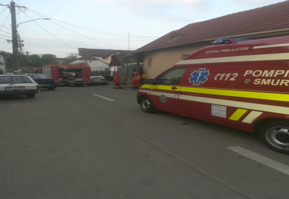 Cadavrul carbonizat al unei femei, găsit într-o locuinţă cuprinsă de flăcări la Blaj