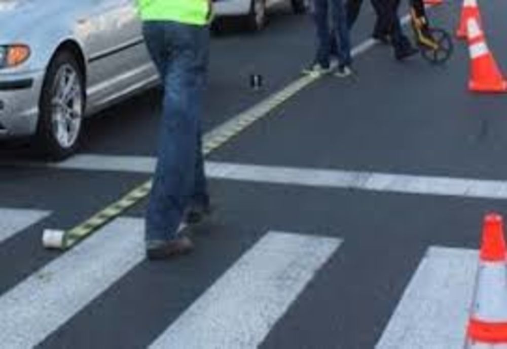 O femeie a murit în Teiuș după ce a traversat pe roșu