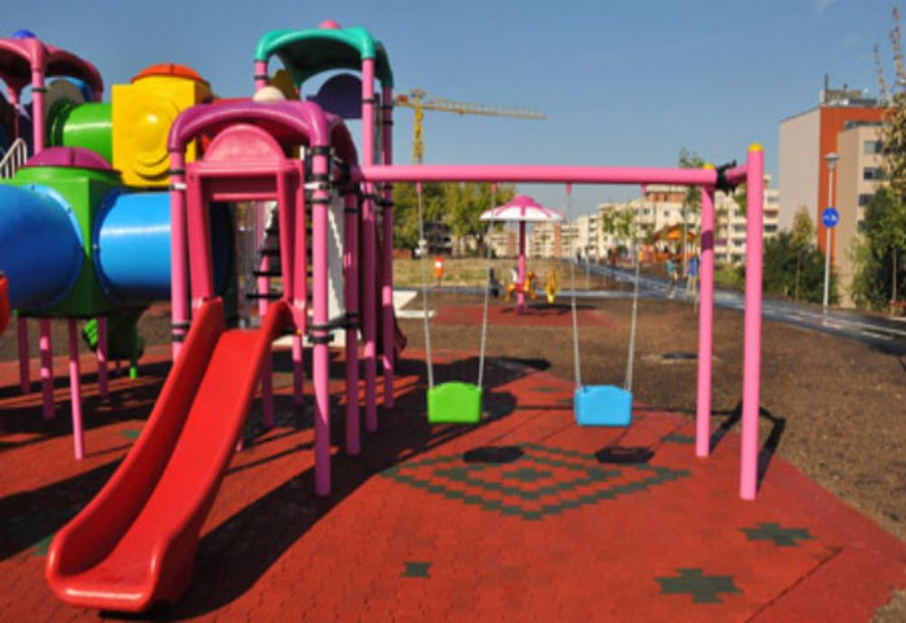 Investiții în două locuri de joacă din Alba Iulia