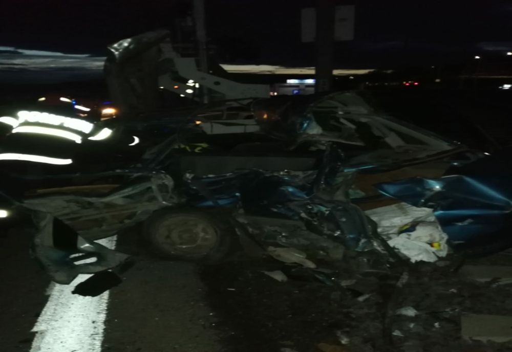 Accident feroviar în Blaj! O mașină a rămas blocată între bariere (FOTO/VIDEO)