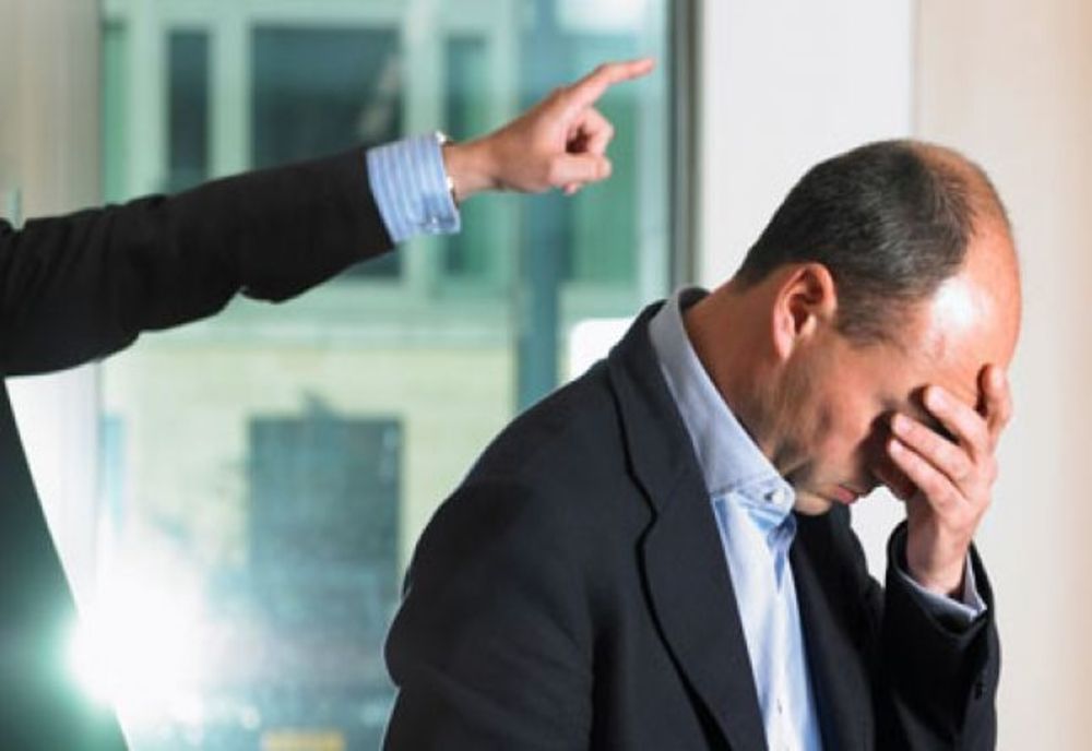 Primăria Cugir elimină 27 de posturi