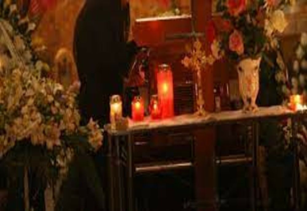 Un tânăr din Aiud a făcut scandal la un priveghi! Ce a urmat după