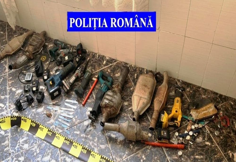 Percheziții la hoții de catalizatoare