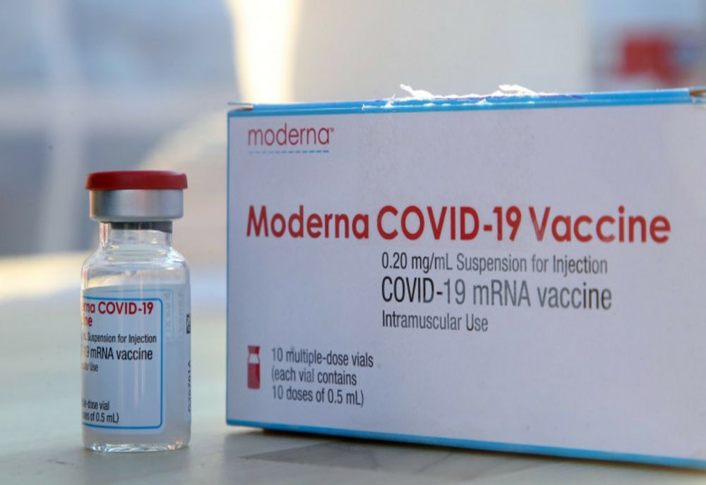 Copiii cu vârsta cuprinsă între 12 și 17 ani se pot vaccina cu serul de la Moderna