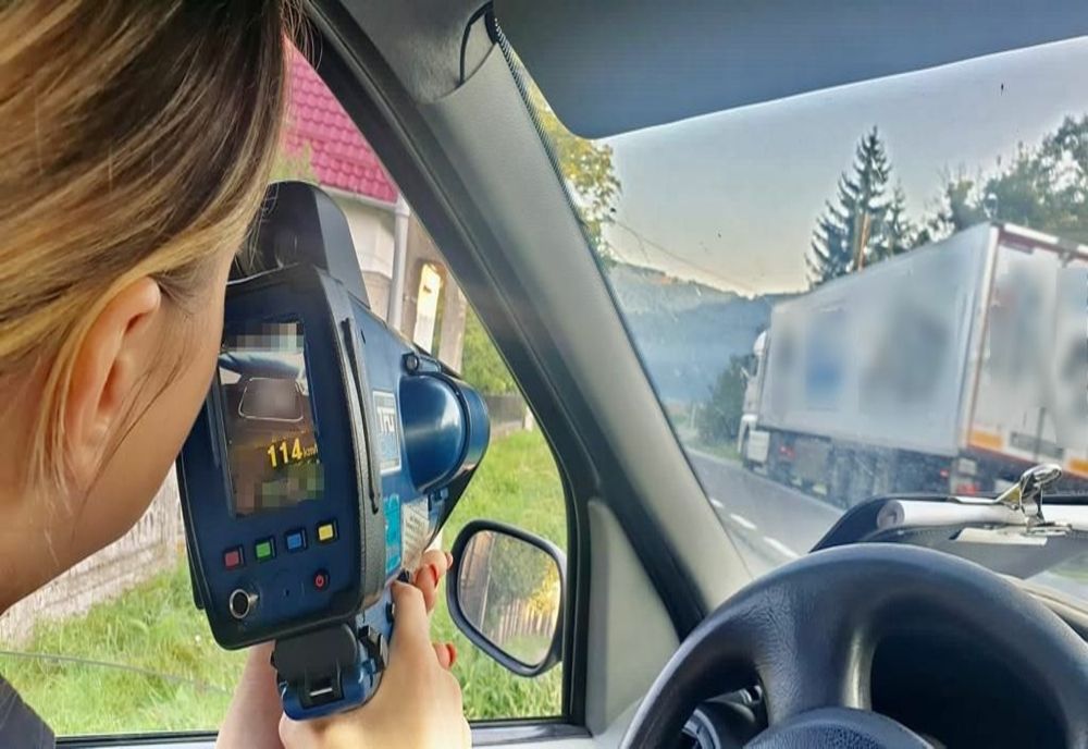 57 de șoferi lăsați pietoni în Alba