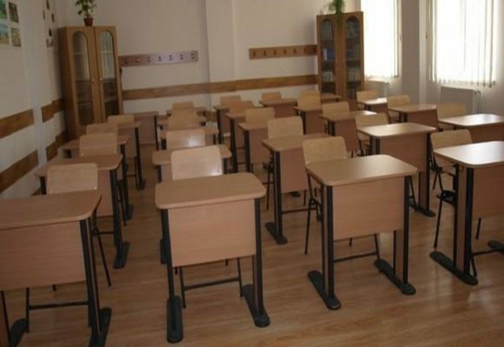 Ministrul Educaţiei: Nu ne jucăm cu copii deschide şcoala - închide şcoala