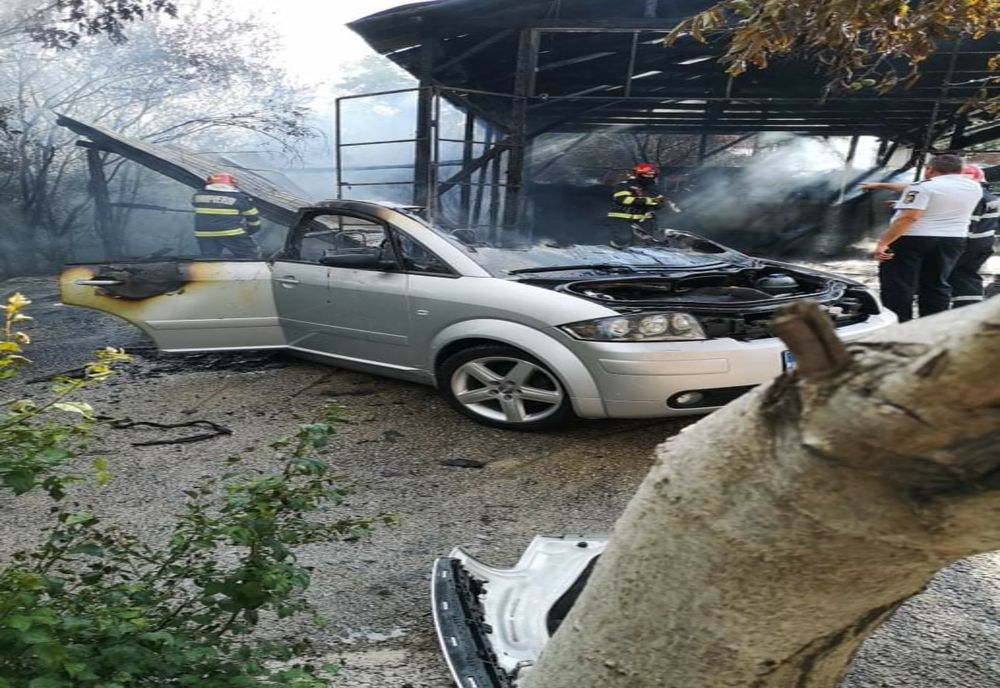 Incendiu violent la o spălătorie auto: pericol de propagare, intervenție contracronometru