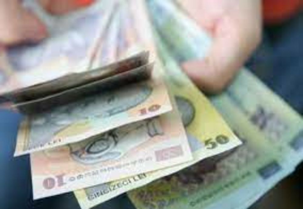 Bărbat, reținut pentru înşelăciune prin metoda „șmen”. Trebuia să fie în izolare la domiciliu