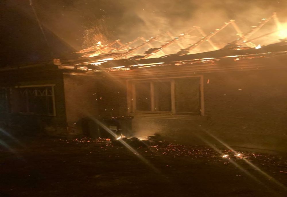 Incendiu violent în Alba