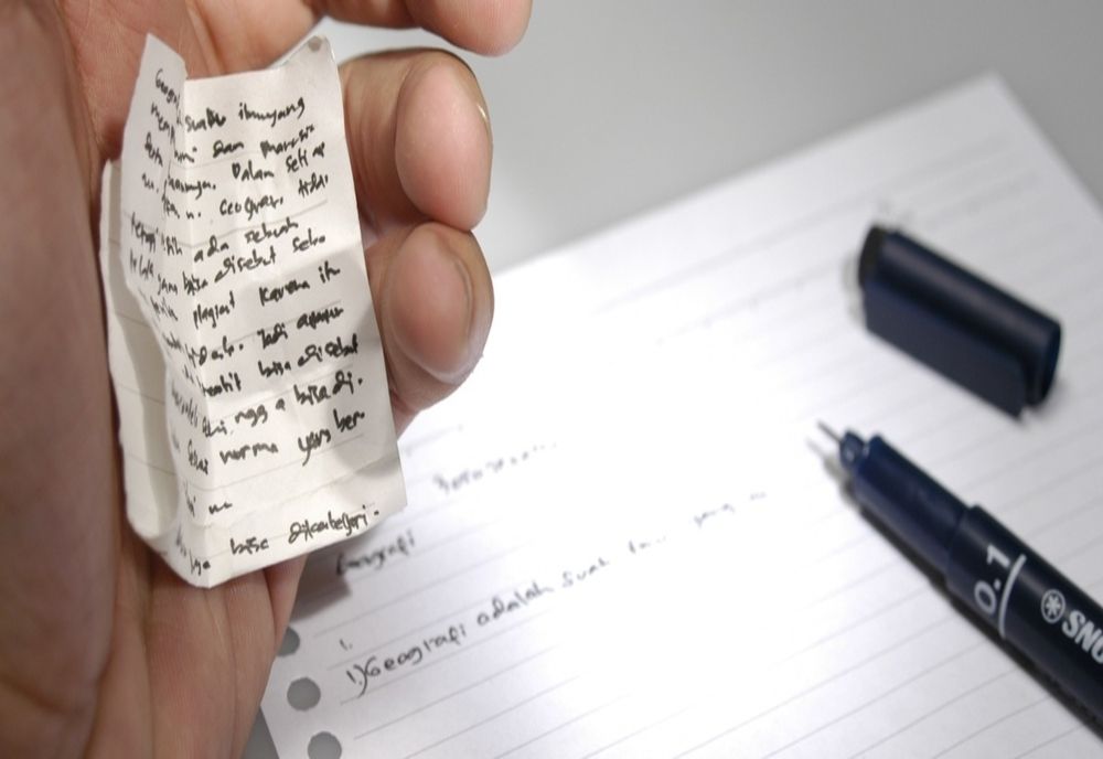 Un candidat a incercat să copieze la BAC și a fost eliminat