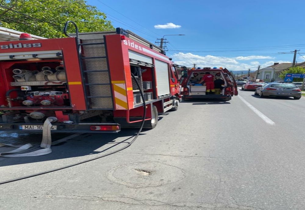 Incendiu la o casă din Sebeş! Un bărbat cu arsuri primeşte îngrijiri medicale!