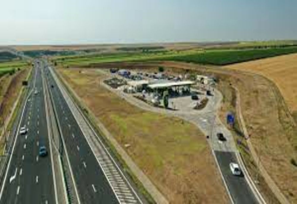 Încă două spații de servicii au fost deschise pe A1!
