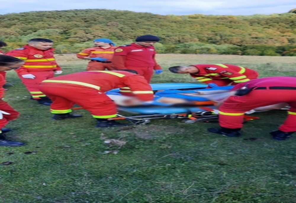 Bărbat, accidentat în pădure! A fost solicitat elicipterul SMURD