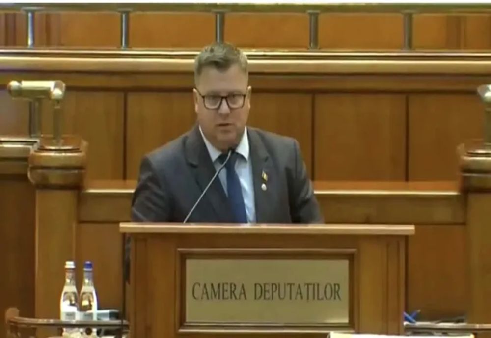 Mesaj pe Facebook: Un deputat și-a scos mașina la vânzare pentru a-și plăti factura la curent