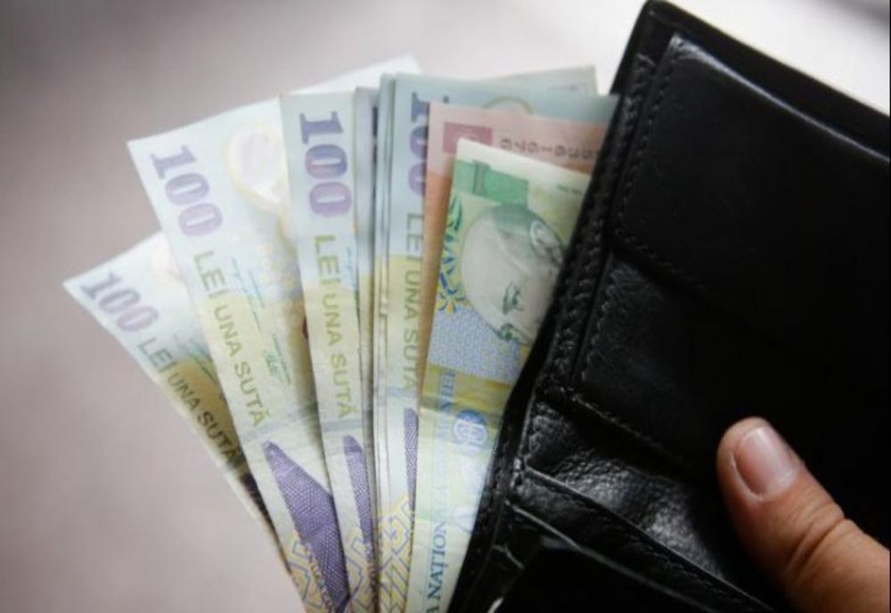Salariul brut al unui șofer din Ministerul Educației, mai mare decât cel pe care ar fi trebuit să-l aibă un profesor